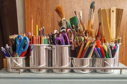 ARE YOU A CRAFTER OR A COLLECTOR?