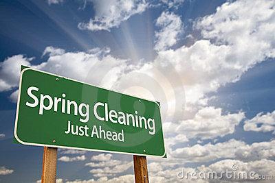 IT'S TIME TO SPRING CLEAN YOUR WARDROBE